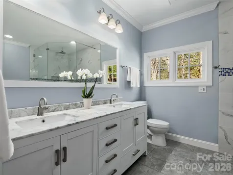 21 Dianthus Drive Asheville NC 28803