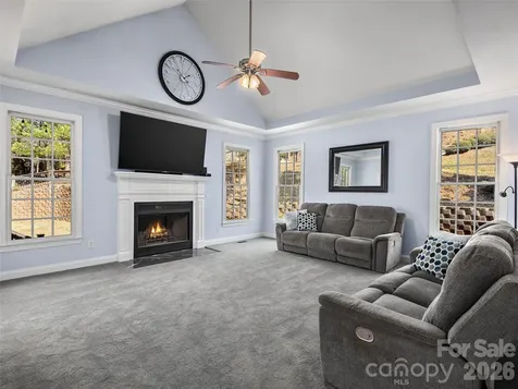21 Dianthus Drive Asheville NC 28803