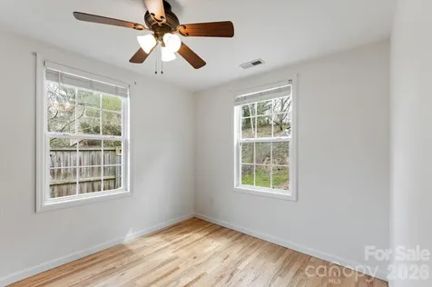 65 New Jersey Avenue Asheville NC 28806