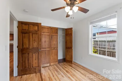 65 New Jersey Avenue Asheville NC 28806