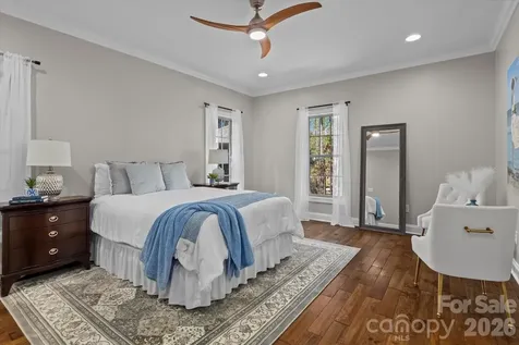 4950 River Hills Drive Denver NC 28037