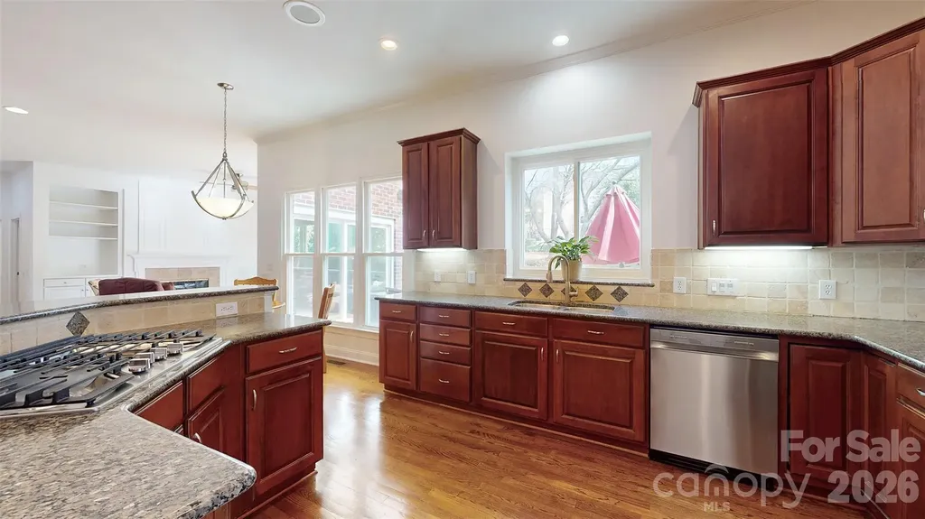 5423 Piper Glen Drive Charlotte NC 28277