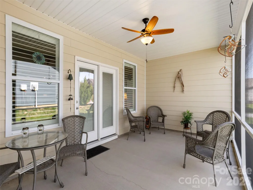 748 Summerfield Place Flat Rock NC 28731