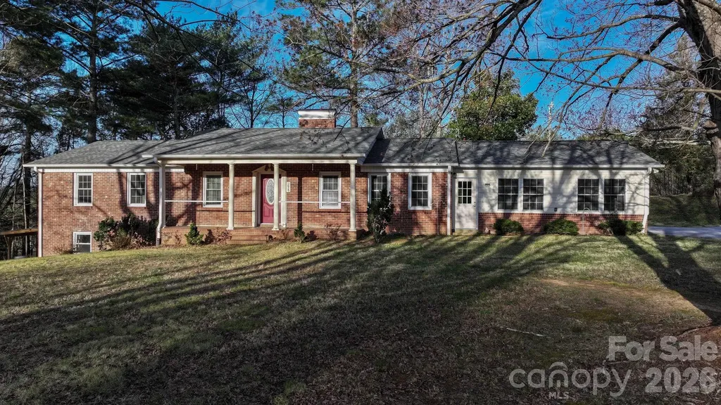 1629 Nc 126 Road Morganton NC 28655