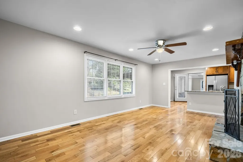 1629 Nc 126 Road Morganton NC 28655