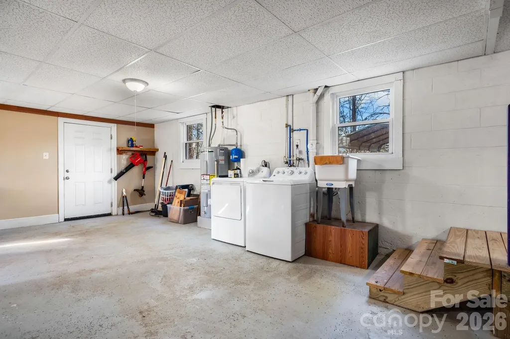1629 Nc 126 Road Morganton NC 28655