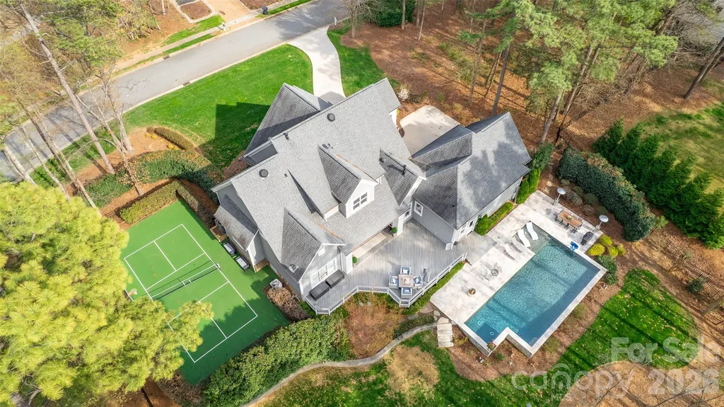 141 Stonewall Beach Lane Mooresville NC 28117