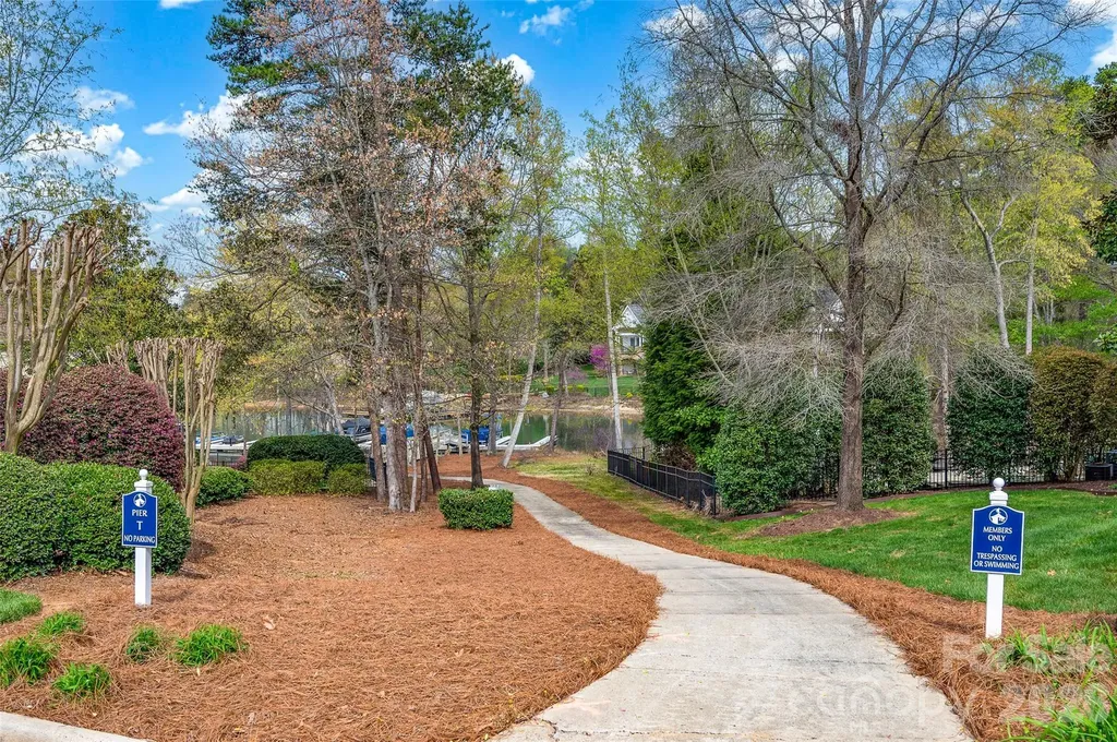 141 Stonewall Beach Lane Mooresville NC 28117