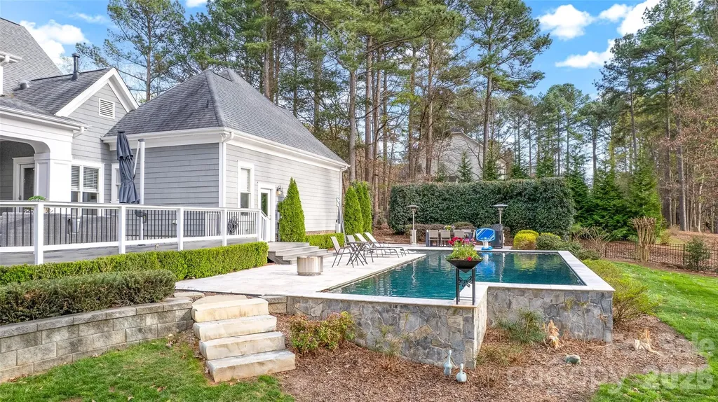 141 Stonewall Beach Lane Mooresville NC 28117
