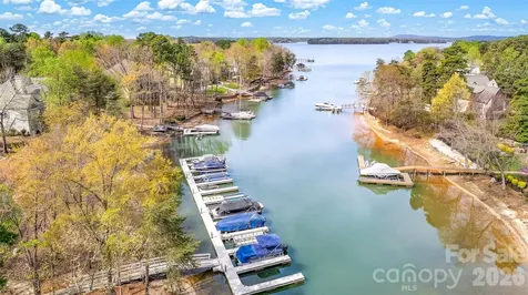 141 Stonewall Beach Lane Mooresville NC 28117