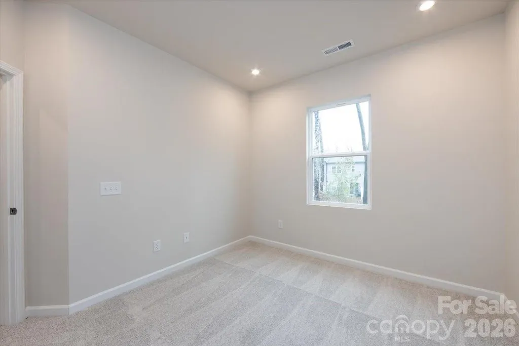 6017 Longar Lane Charlotte NC 28269