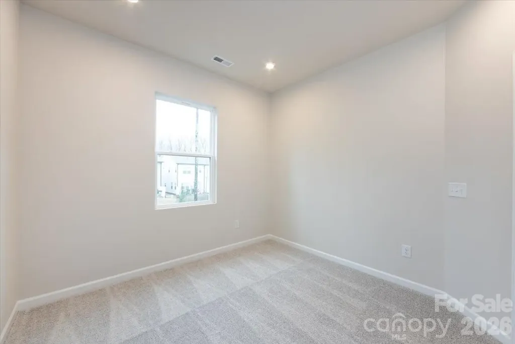 6017 Longar Lane Charlotte NC 28269