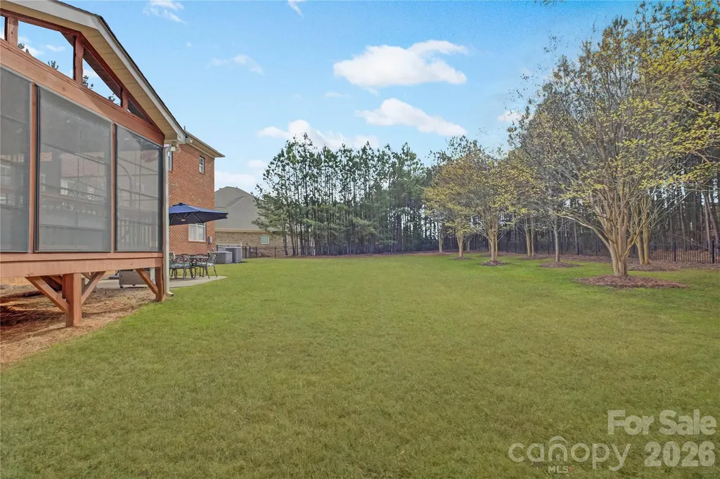 16518 Governors Club Court Charlotte NC 28278