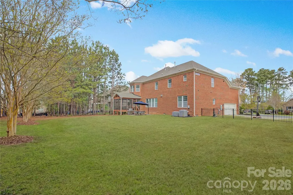 16518 Governors Club Court Charlotte NC 28278