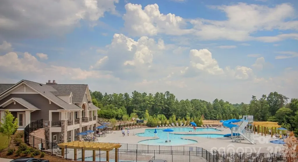 16518 Governors Club Court Charlotte NC 28278
