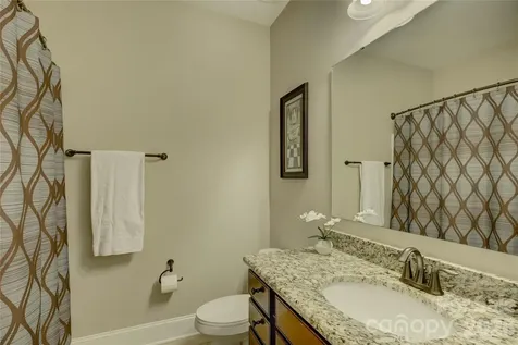16518 Governors Club Court Charlotte NC 28278