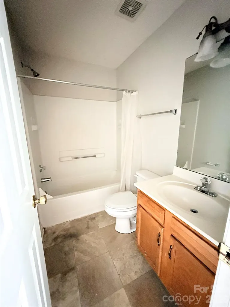 9162 Exbury Court Charlotte NC 28269