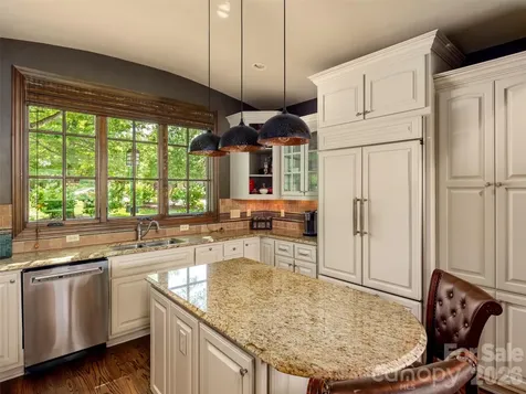 26 Village Oak Drive Arden NC 28704