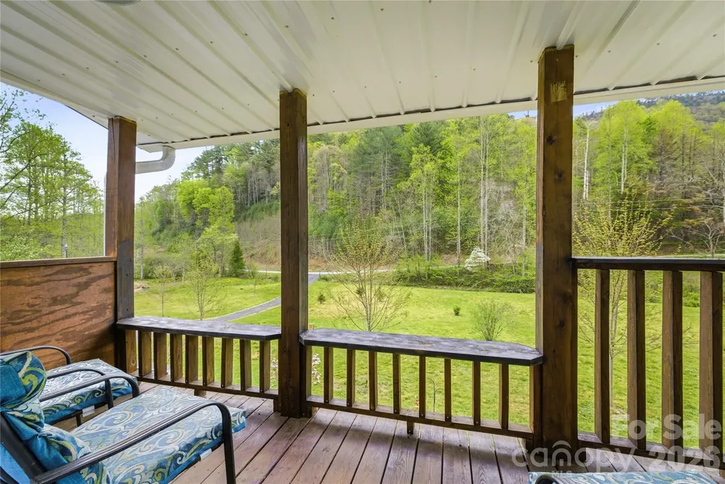6470 Stone Mountain Road Lenoir NC 28645
