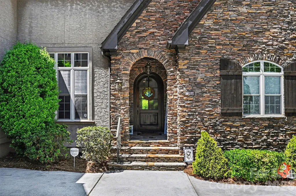 295 Bent Tree Drive Stanley NC 28164