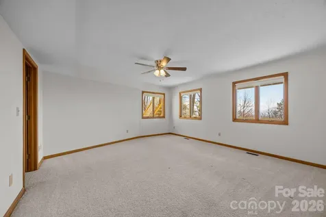 1105 High Vista Drive Mills River NC 28759