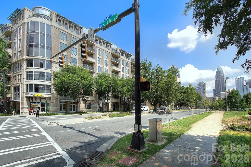 718 W Trade Street Charlotte NC 28202