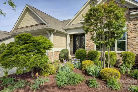 14802 Creeks Edge Drive Charlotte NC 28278