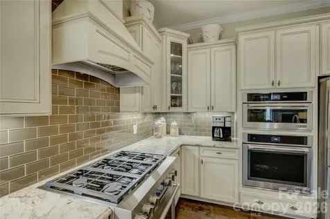 14802 Creeks Edge Drive Charlotte NC 28278