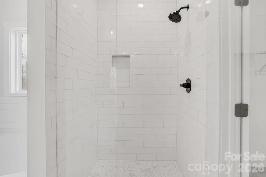 1500 Avalon Oaks Court Dallas NC 28034