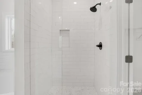 1500 Avalon Oaks Court Dallas NC 28034