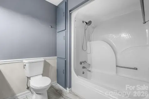 1481 Levi Lane Lenoir NC 28645