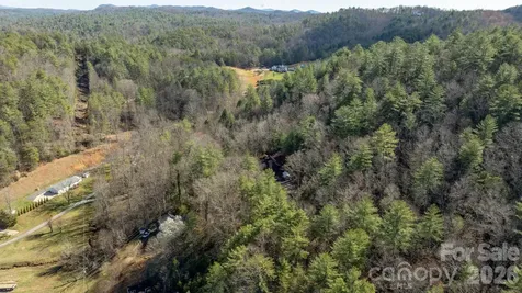 1481 Levi Lane Lenoir NC 28645