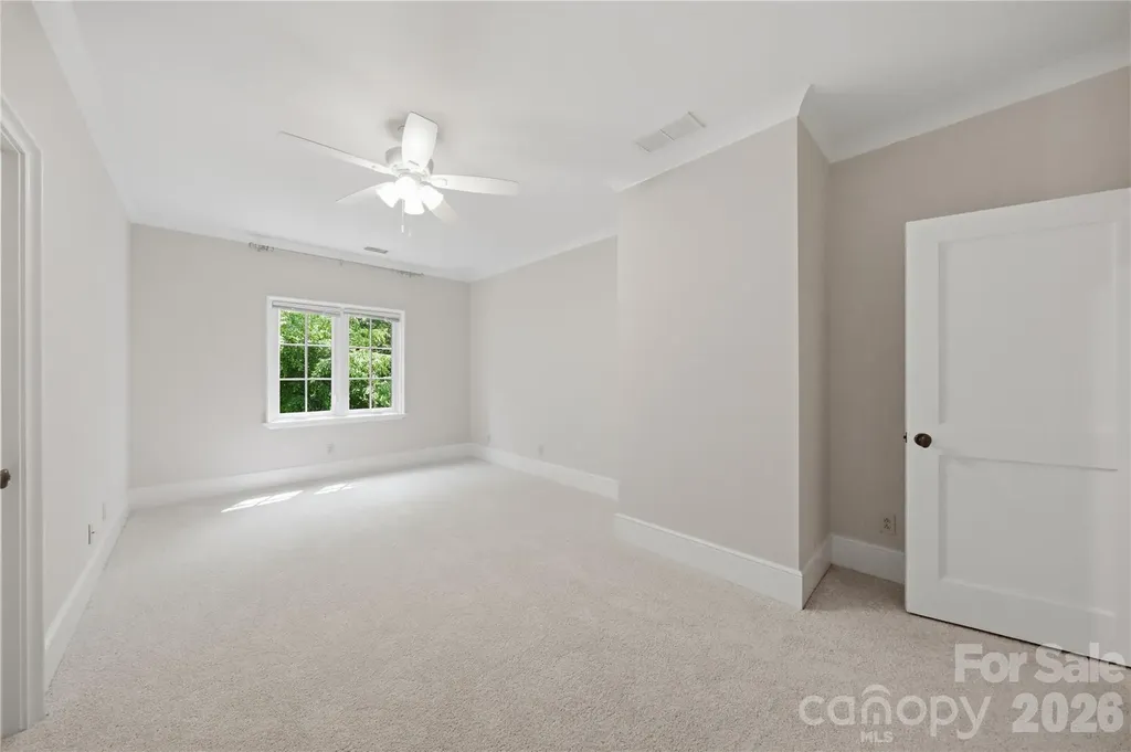 2418 La Maison Drive Charlotte NC 28226