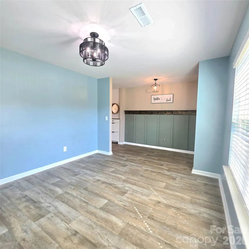 221 Culloden Drive Mocksville NC 27028