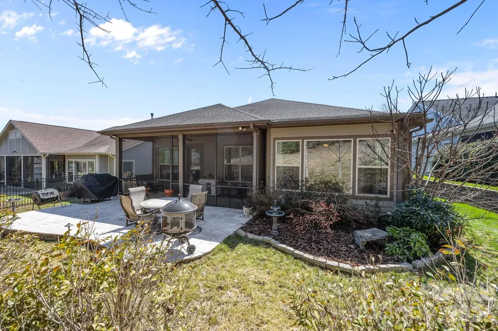 7139 Hanging Rock Court Denver NC 28037
