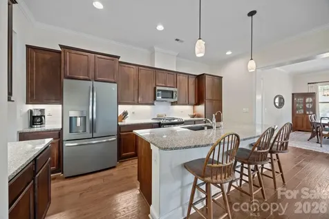 7139 Hanging Rock Court Denver NC 28037
