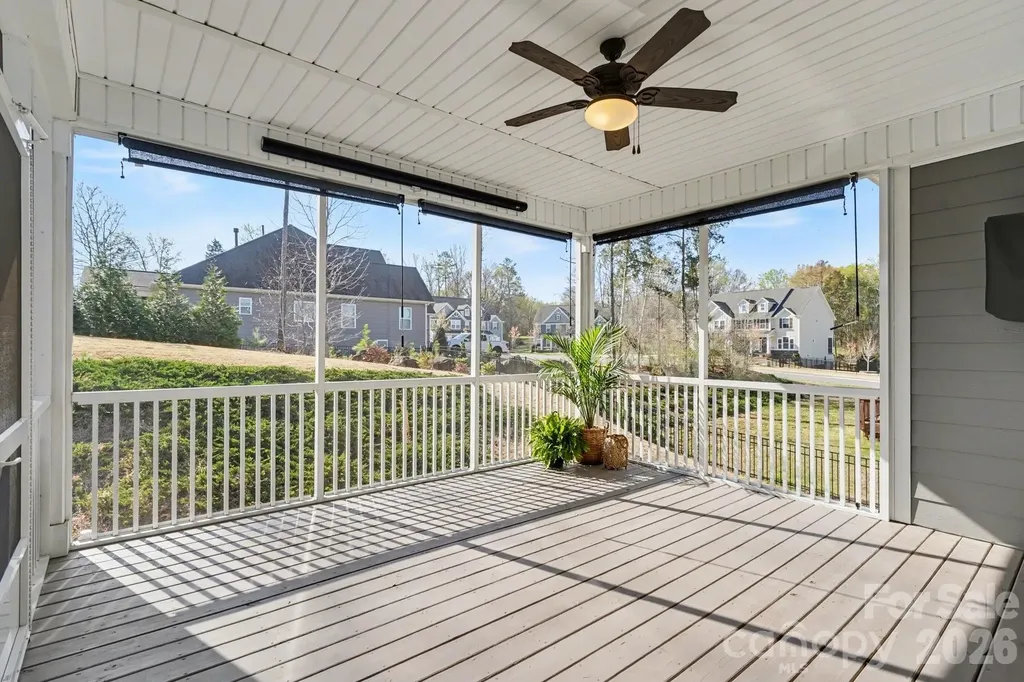 10885 Greenvale Drive Harrisburg NC 28075