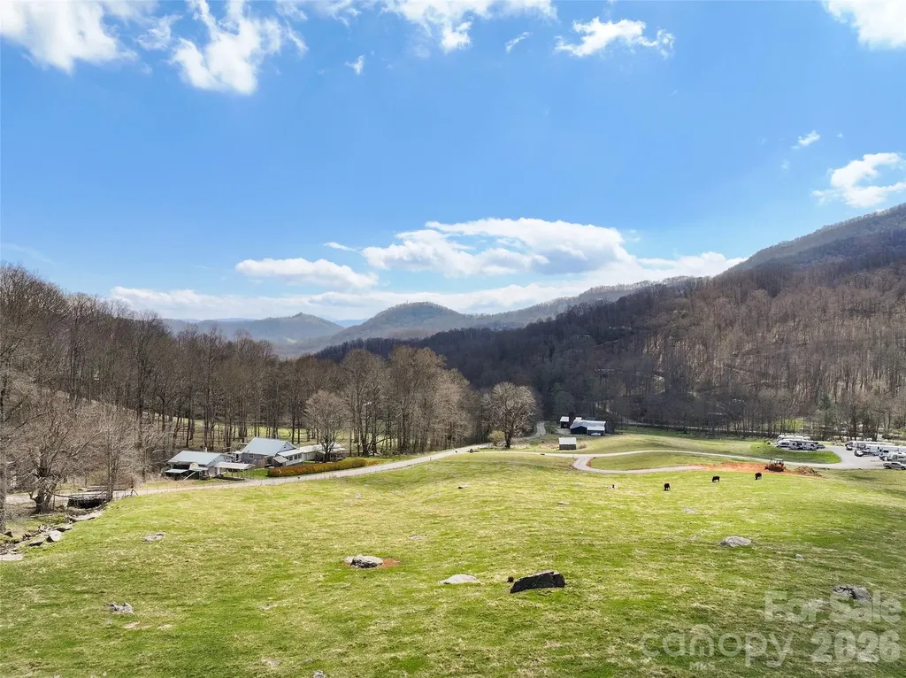 371 Ned Cove Road Waynesville NC 28785