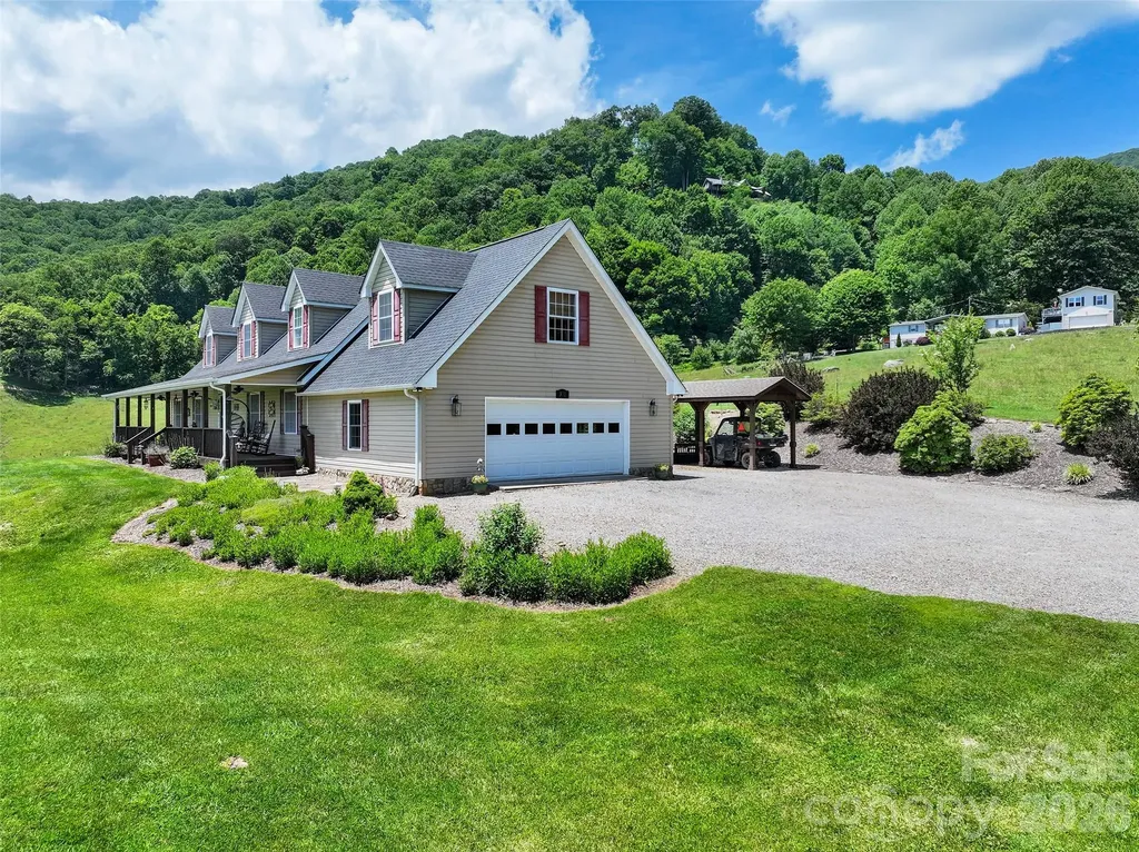 371 Ned Cove Road Waynesville NC 28785