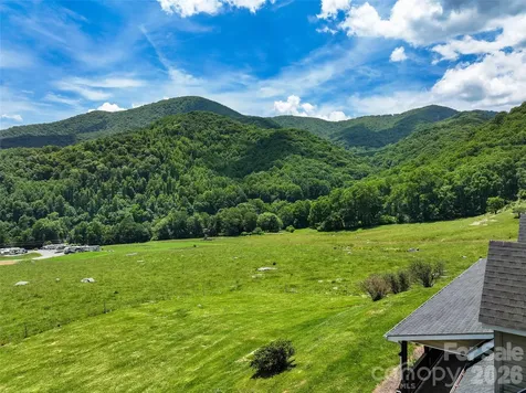 371 Ned Cove Road Waynesville NC 28785