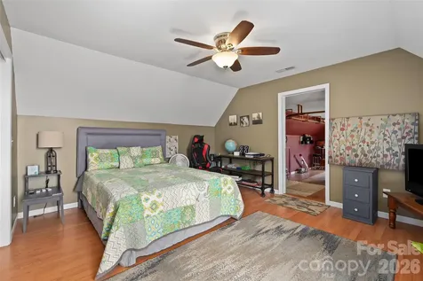 371 Ned Cove Road Waynesville NC 28785
