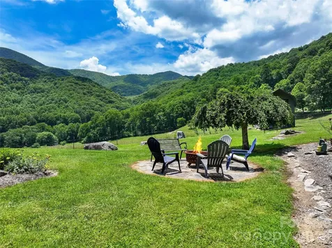 371 Ned Cove Road Waynesville NC 28785