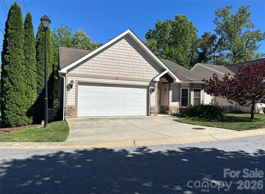 29 Kaylor Drive Arden NC 28704