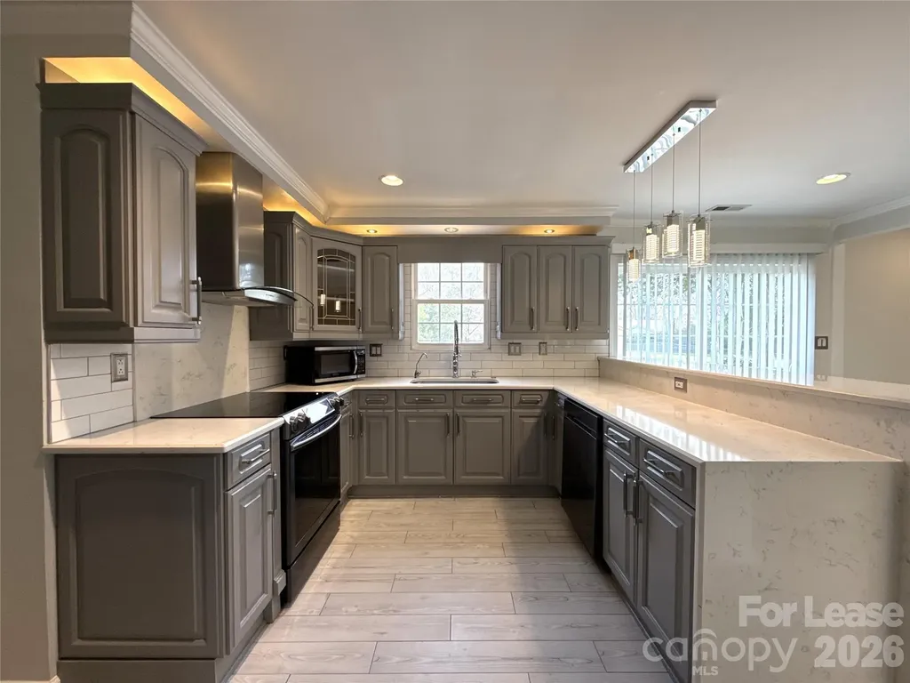 7318 Connan Lane Charlotte NC 28226