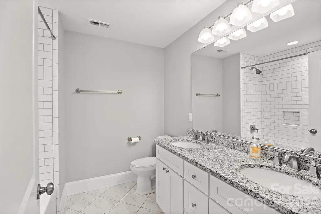 5904 Chalyce Lane Charlotte NC 28270