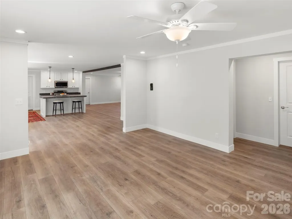 502 Hutch Mountain Road Fletcher NC 28732