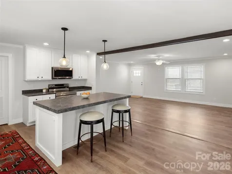 502 Hutch Mountain Road Fletcher NC 28732