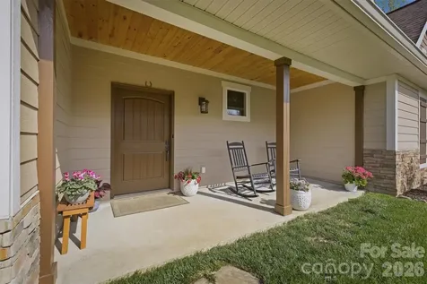 1510 High Valley Way Lenoir NC 28645