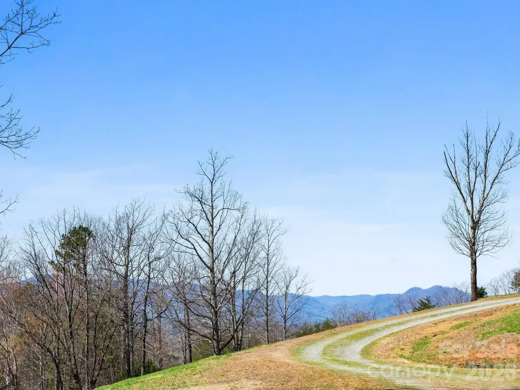 25 Preservation Trail Columbus NC 28722