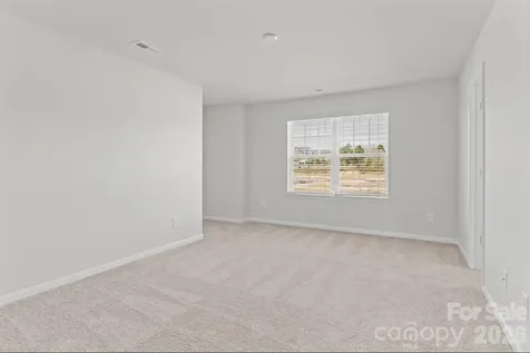 4109 Mt. Mitchell Avenue Gastonia NC 28052